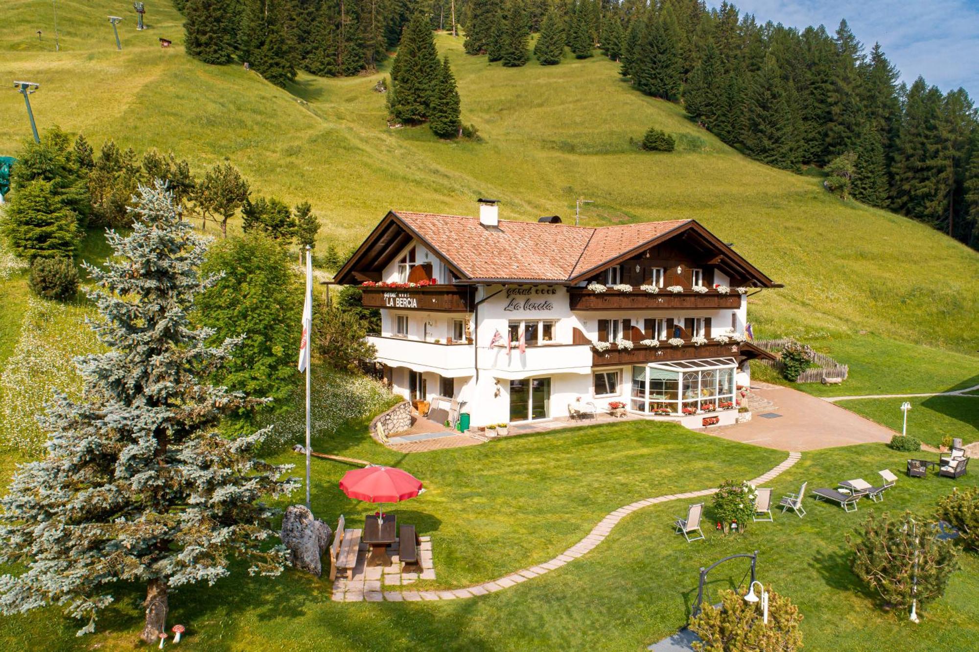 Garni La Bercia Hotel Selva di Val Gardena Luaran gambar