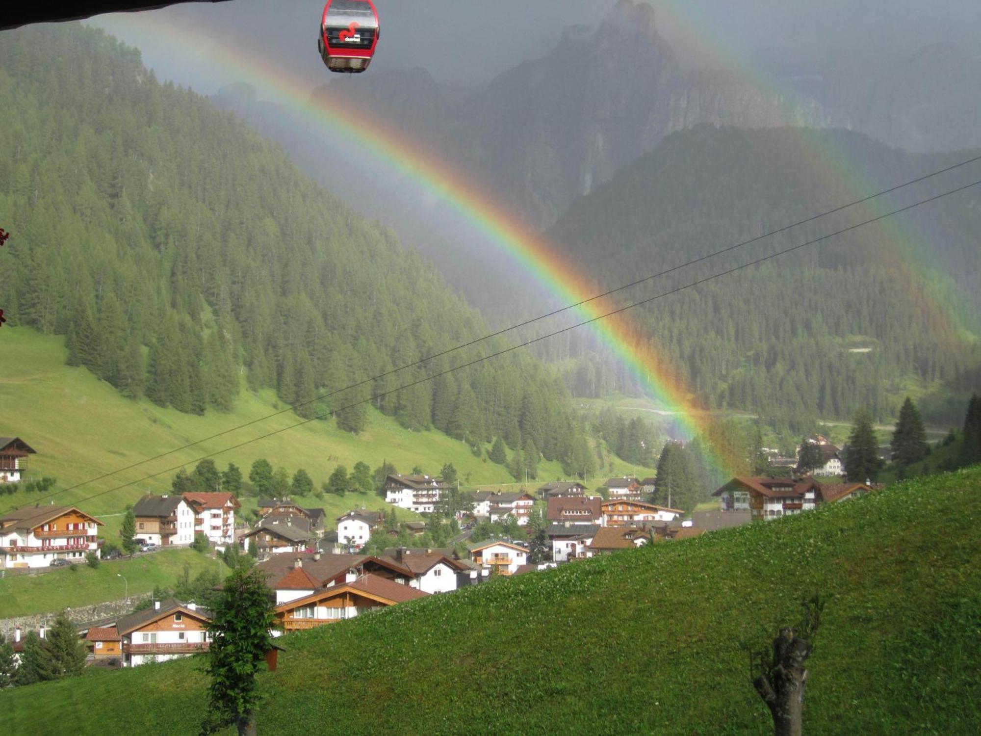 Garni La Bercia Hotel Selva di Val Gardena Luaran gambar