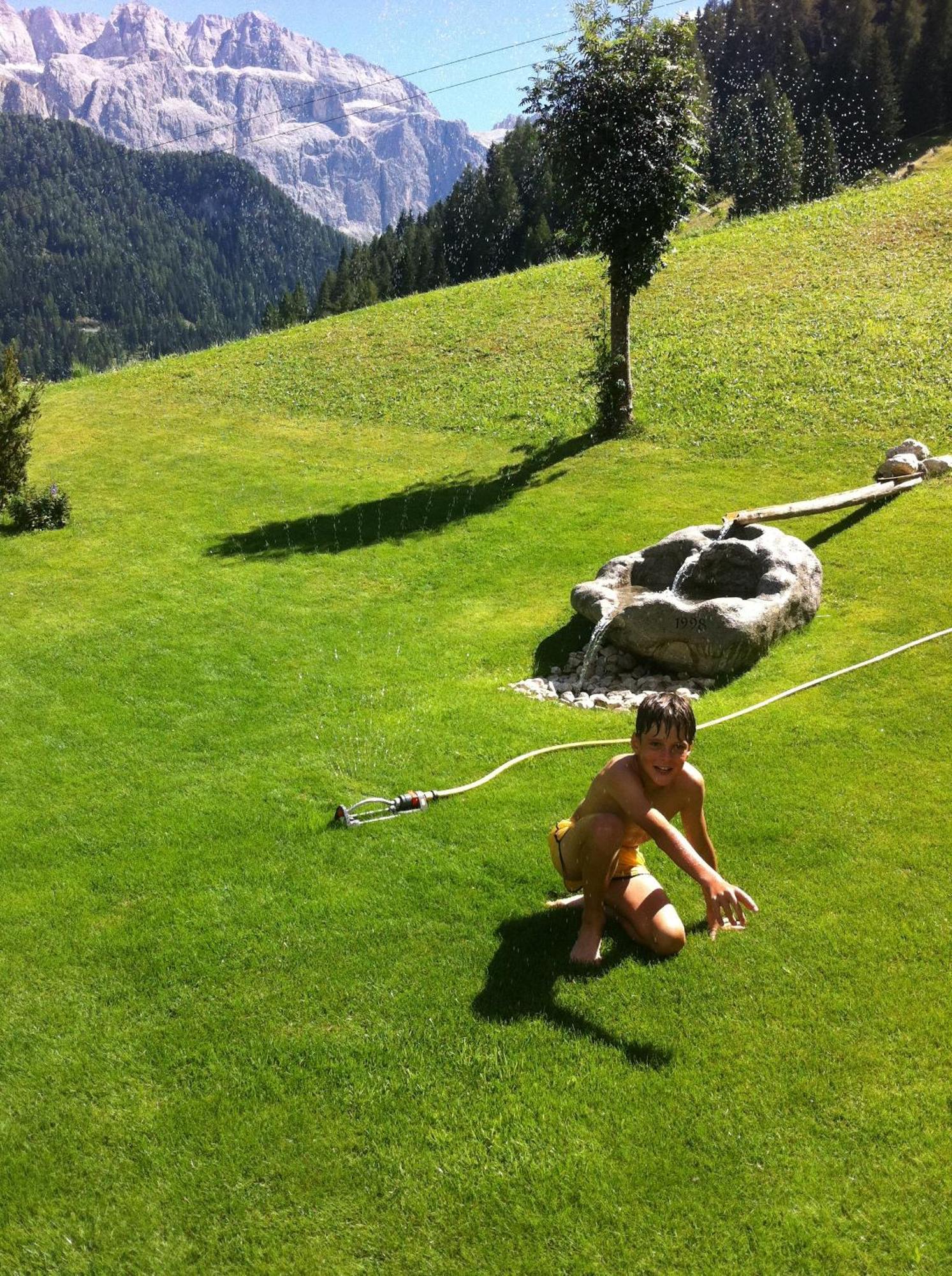 Garni La Bercia Hotel Selva di Val Gardena Luaran gambar